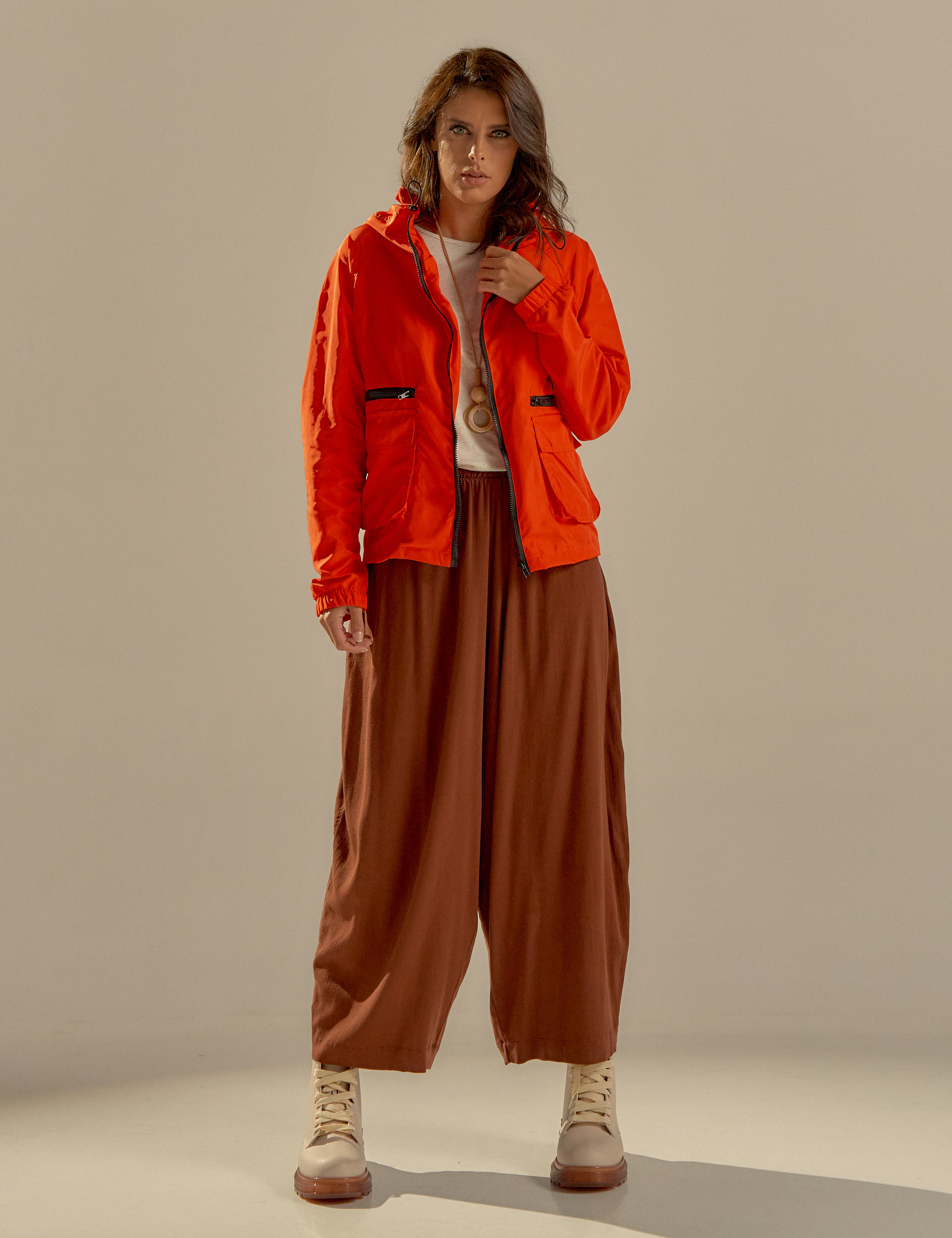 Jaqueta Cropped Nylon Páprica