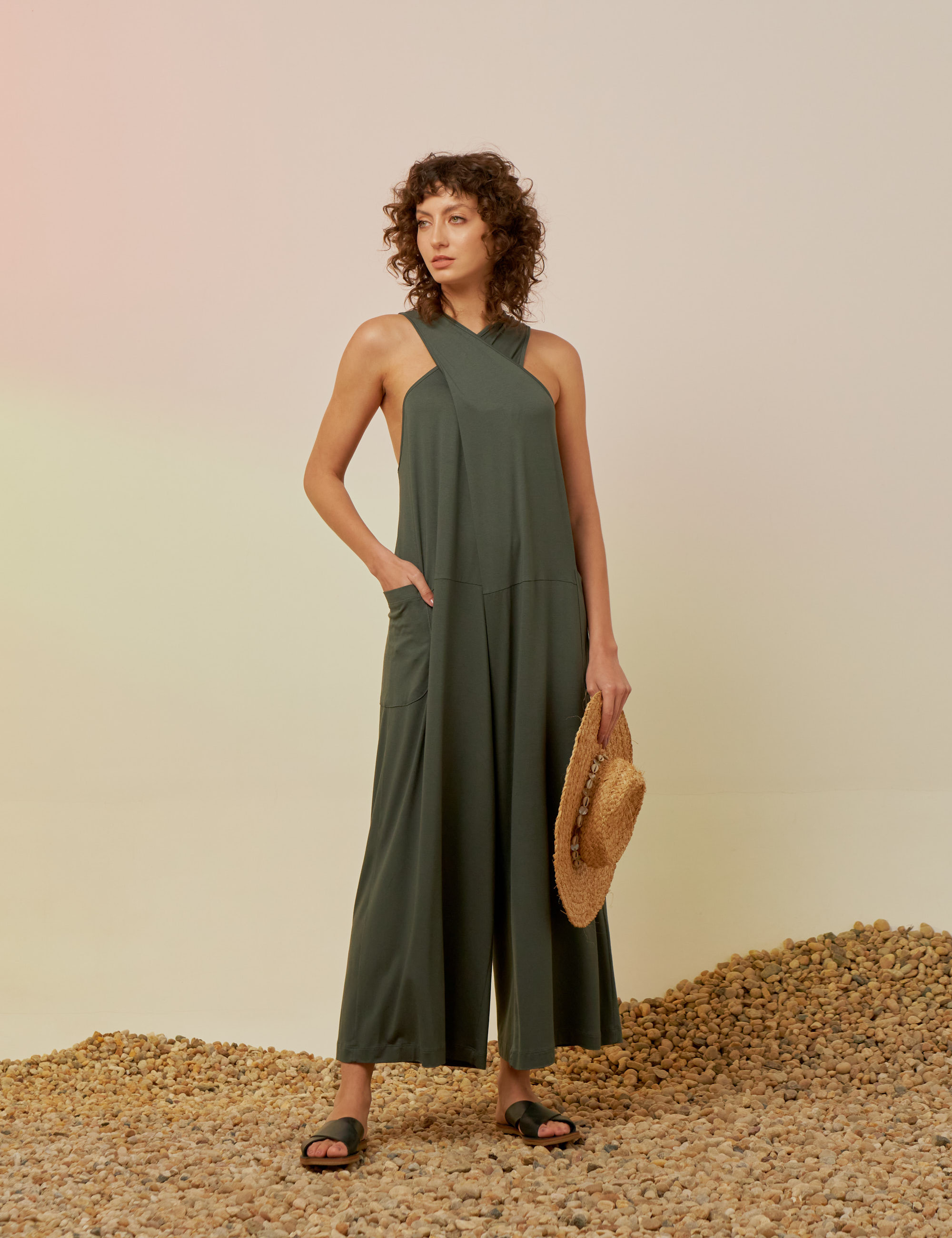 Macacão Alça Cruzada Avocado