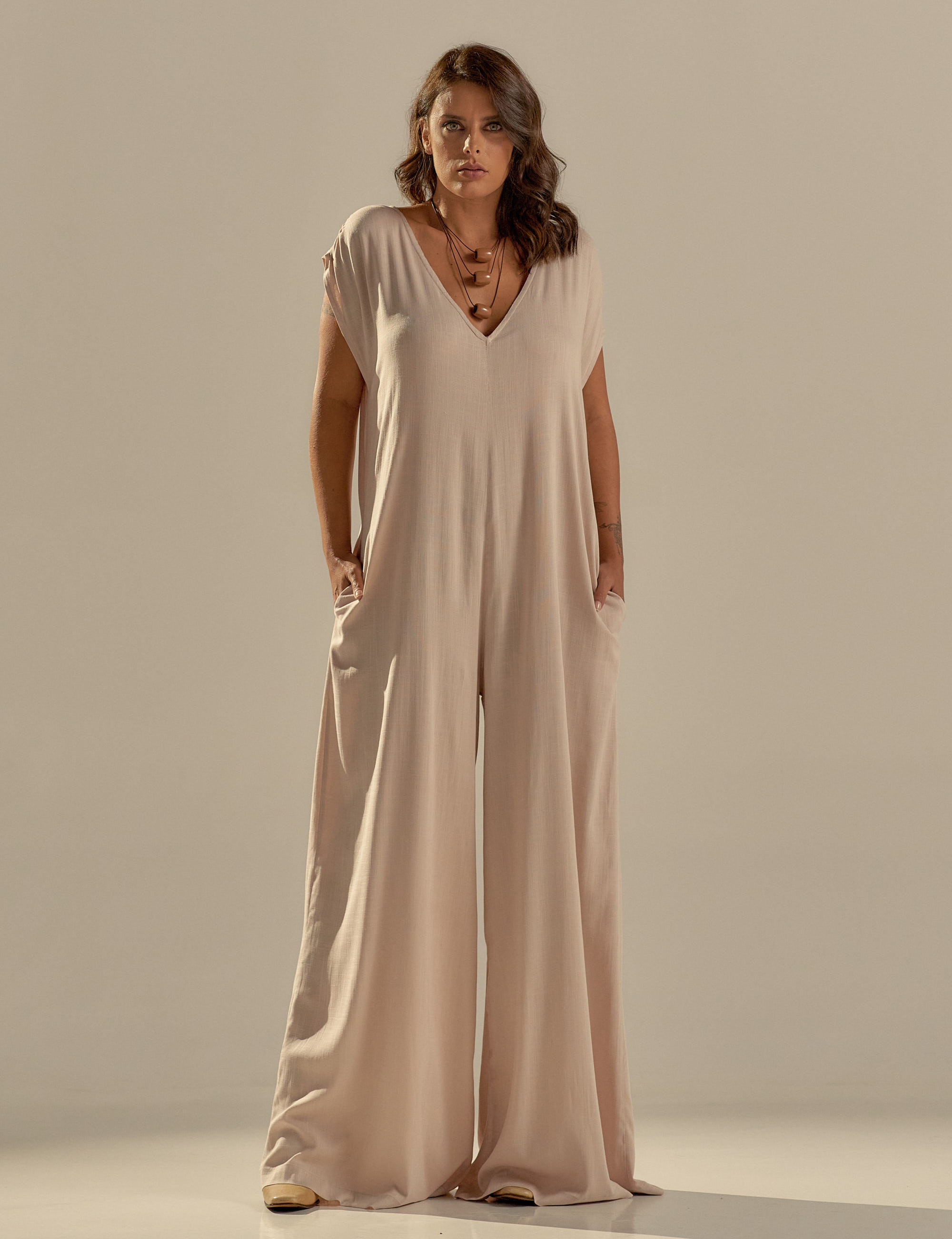 Macacão Pantalona Linho Aspargo