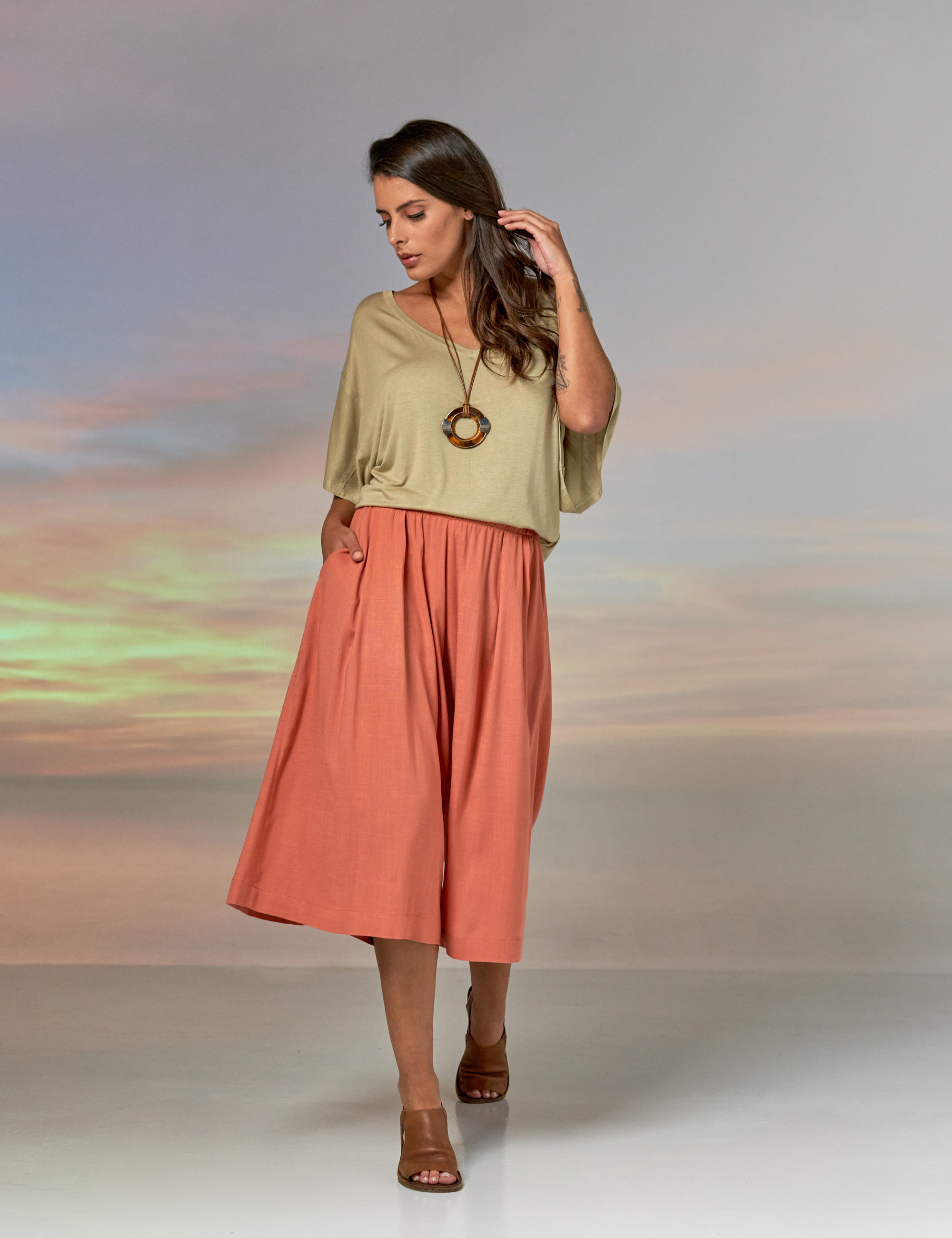 Calça Pantacourt Linho Goiaba