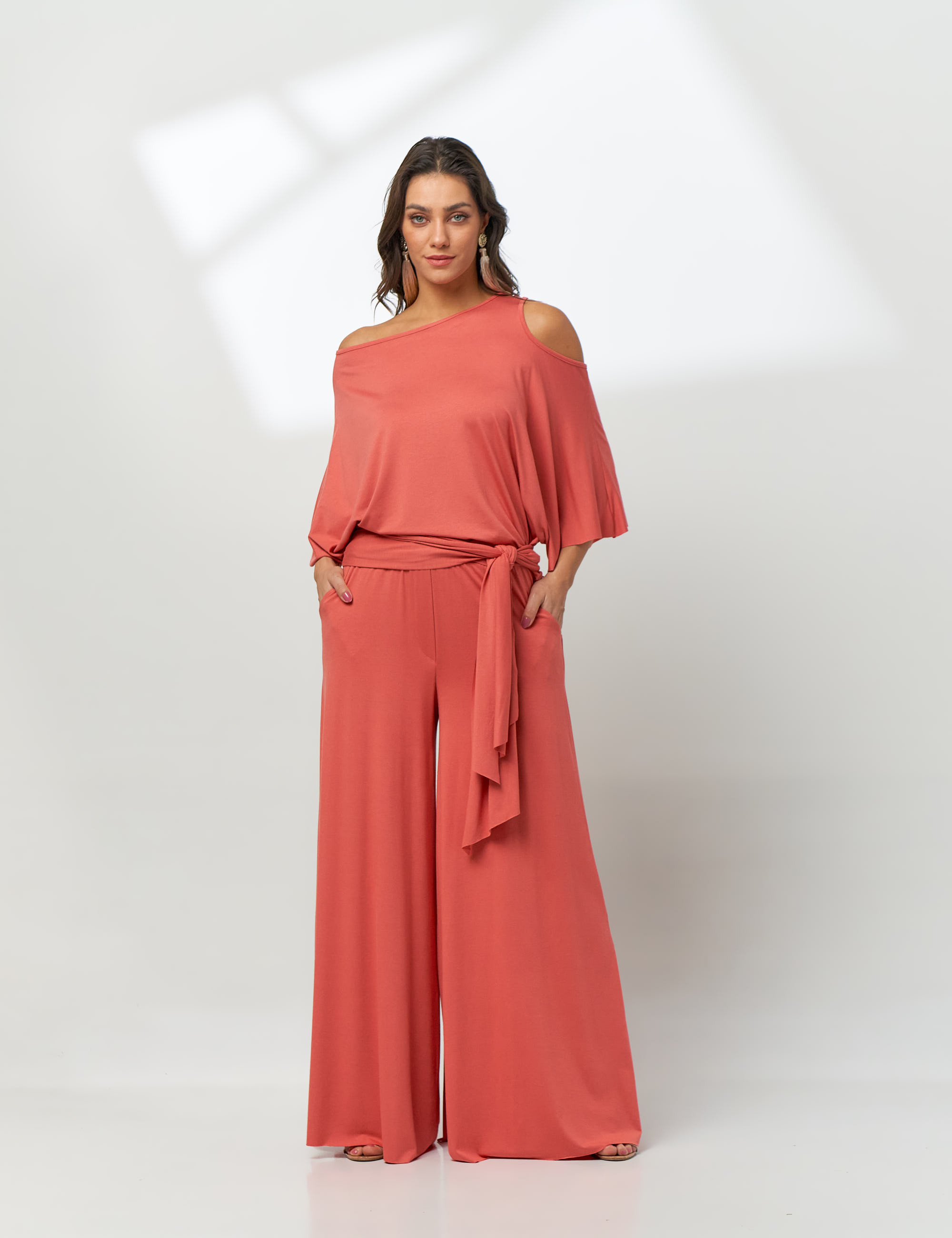 Blusa Abertura Ombros Faixa Figo