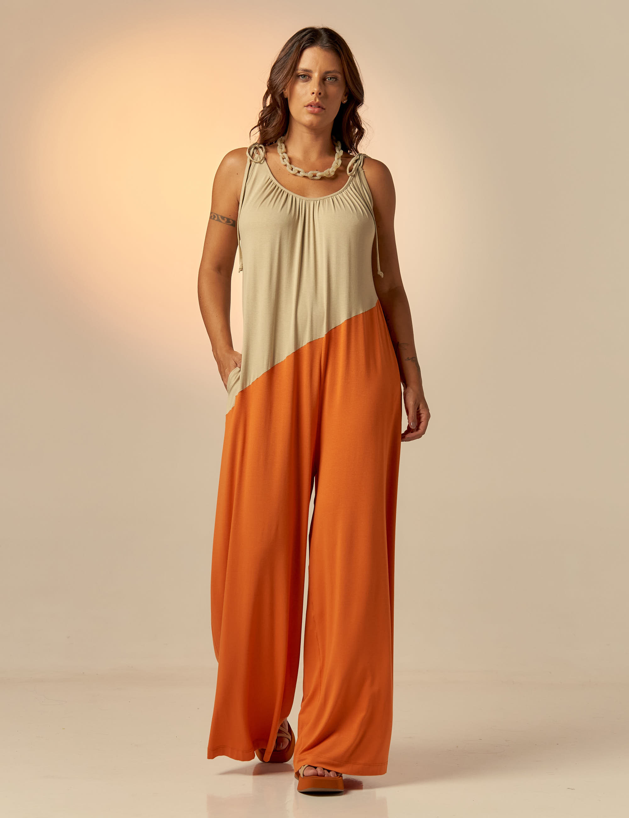 Macacão Bicolor Cúrcuma