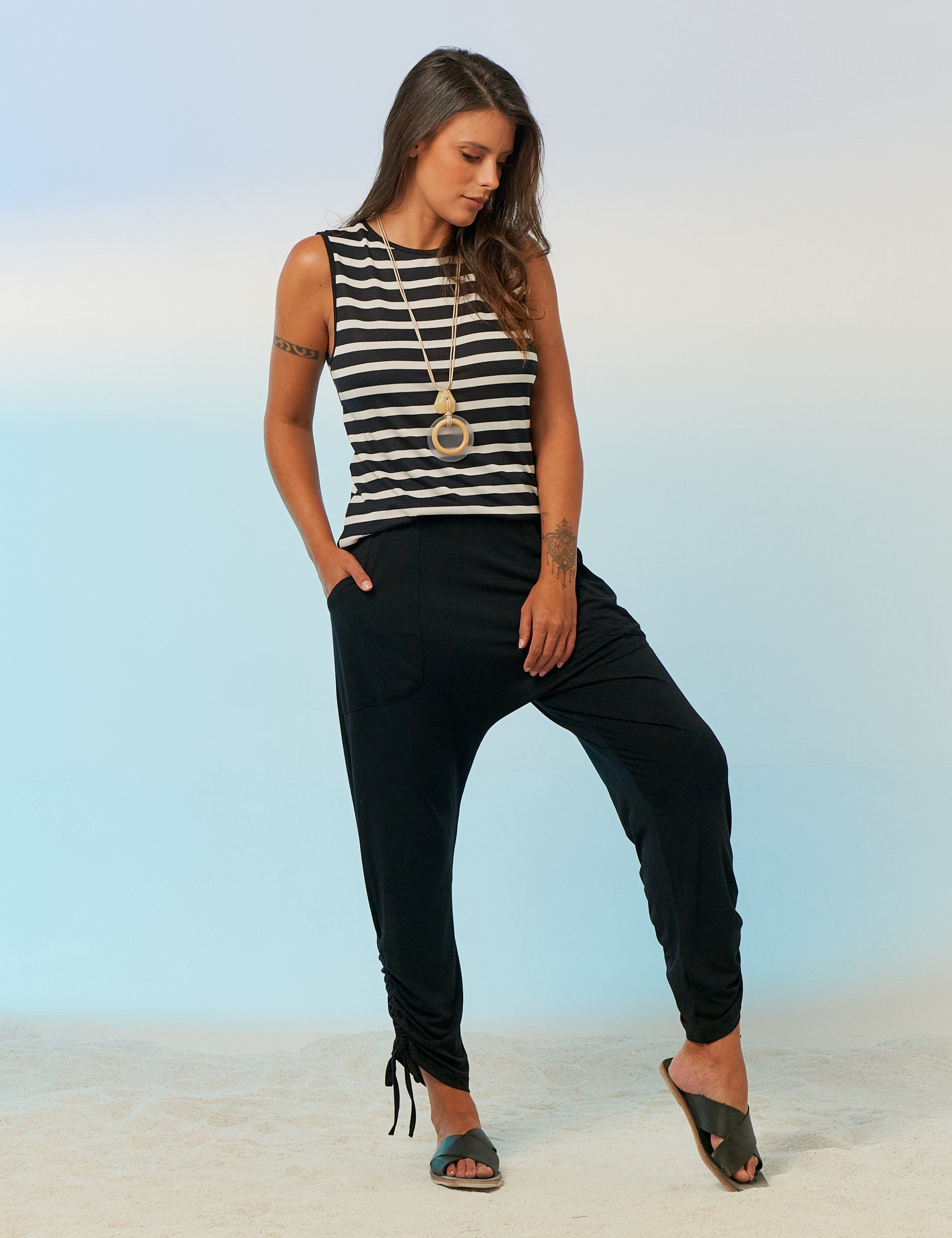 Regata Básica Listras Preta