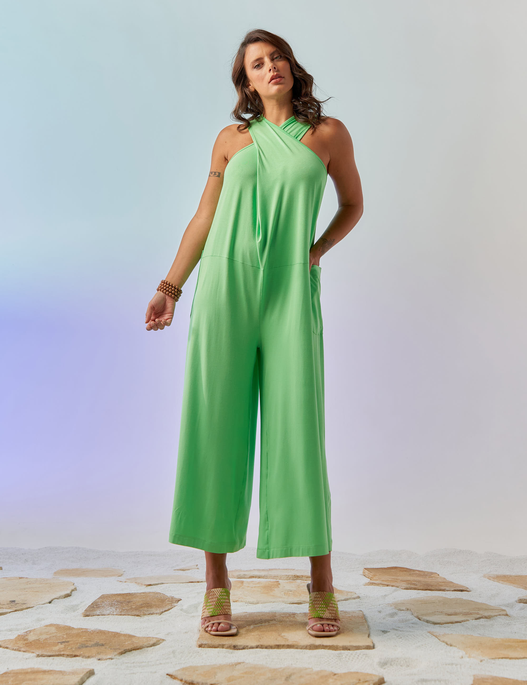 Macacão Alça Cruzada Astral