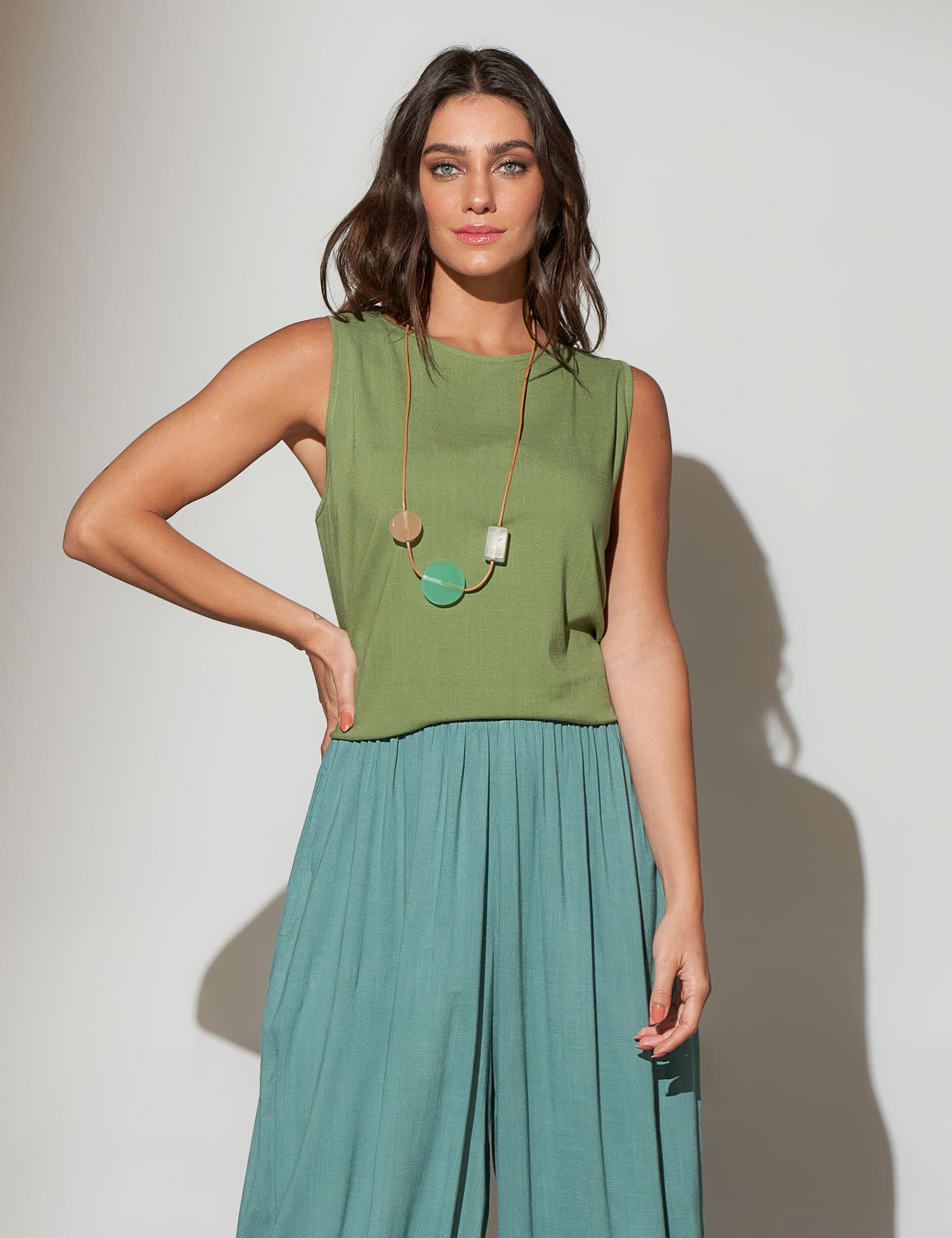 Blusa Cropped Azeitona-U