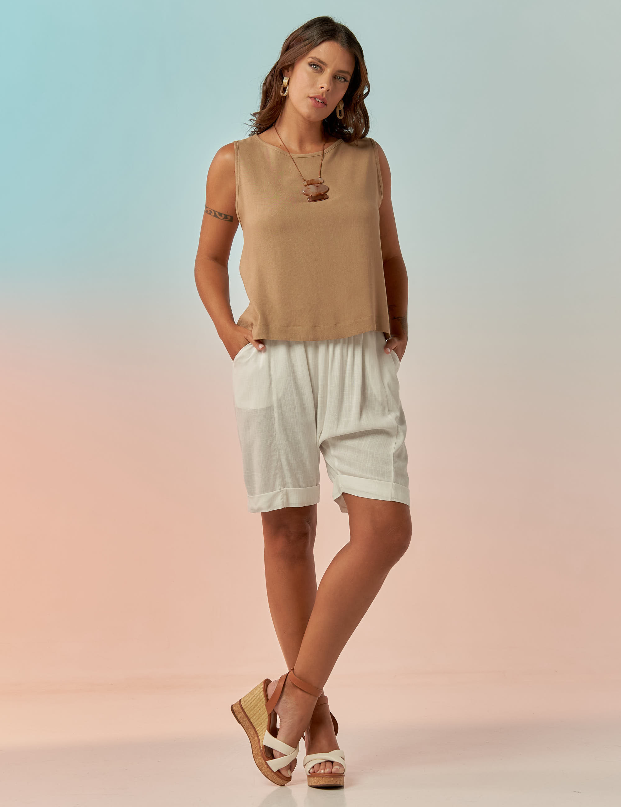 Blusa Cropped Linho Avelã