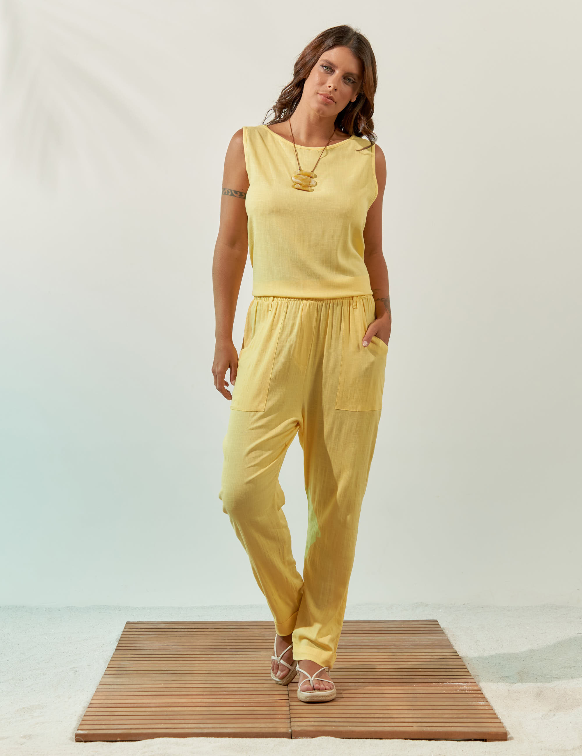 Blusa Cropped Linho Amarelo Solar