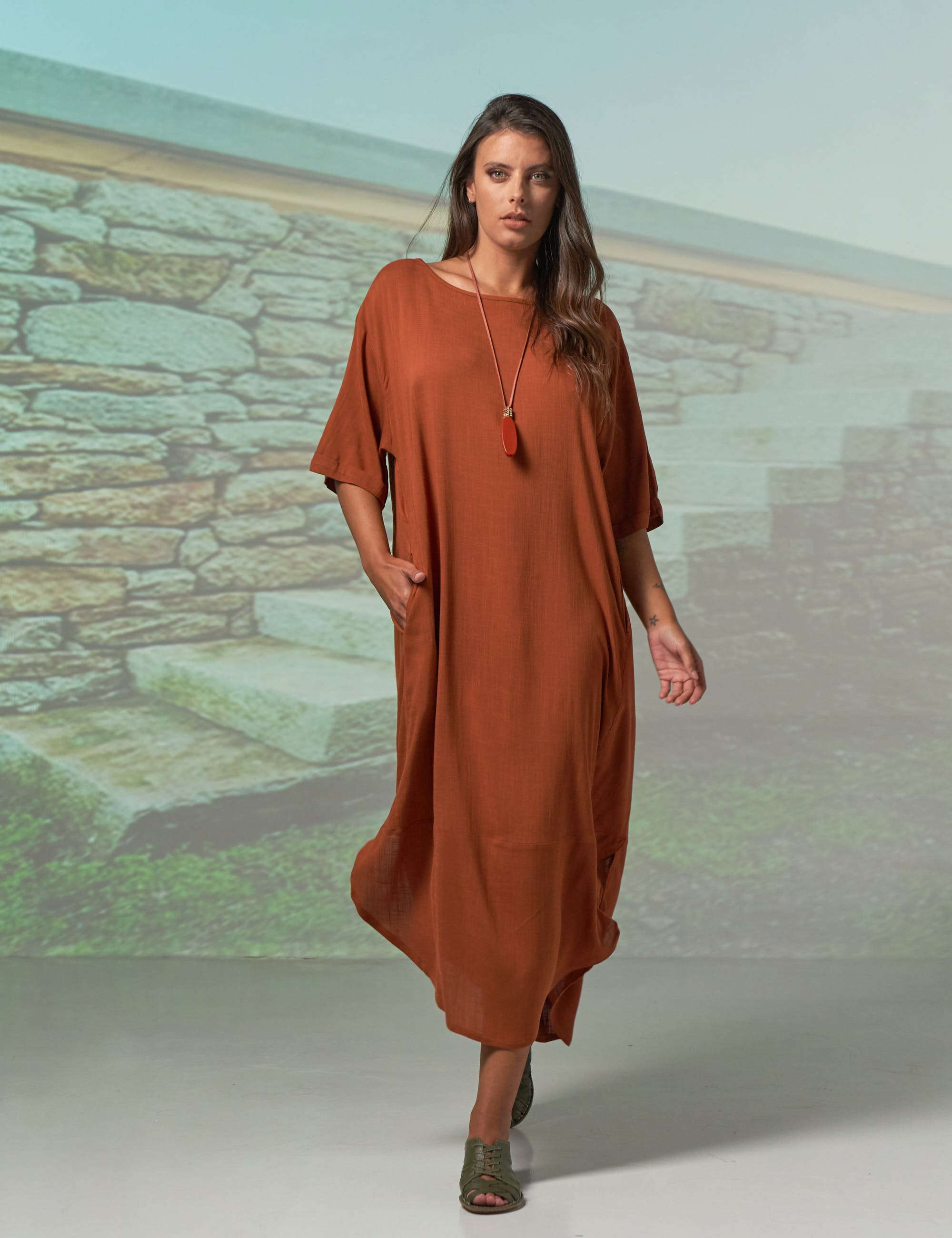 Vestido Midi Linho Amendoim