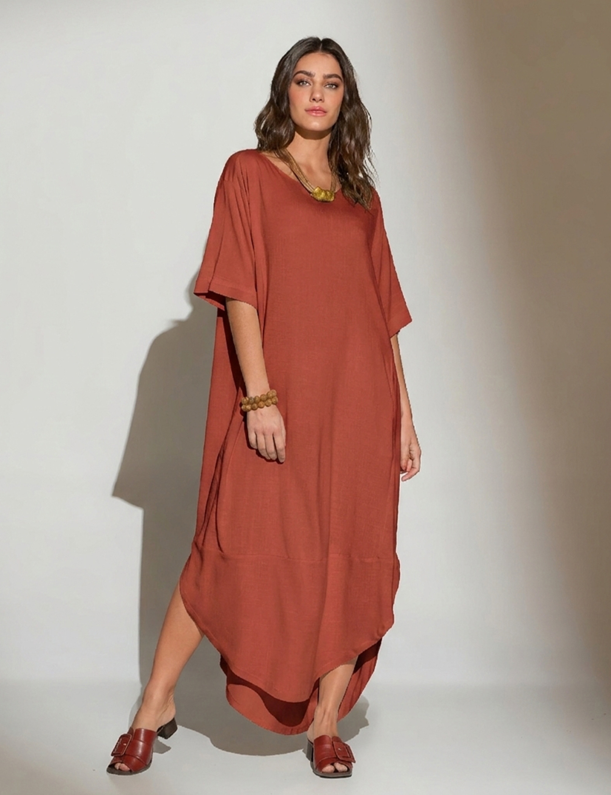 Vestido Midi Linho Marrom Argila