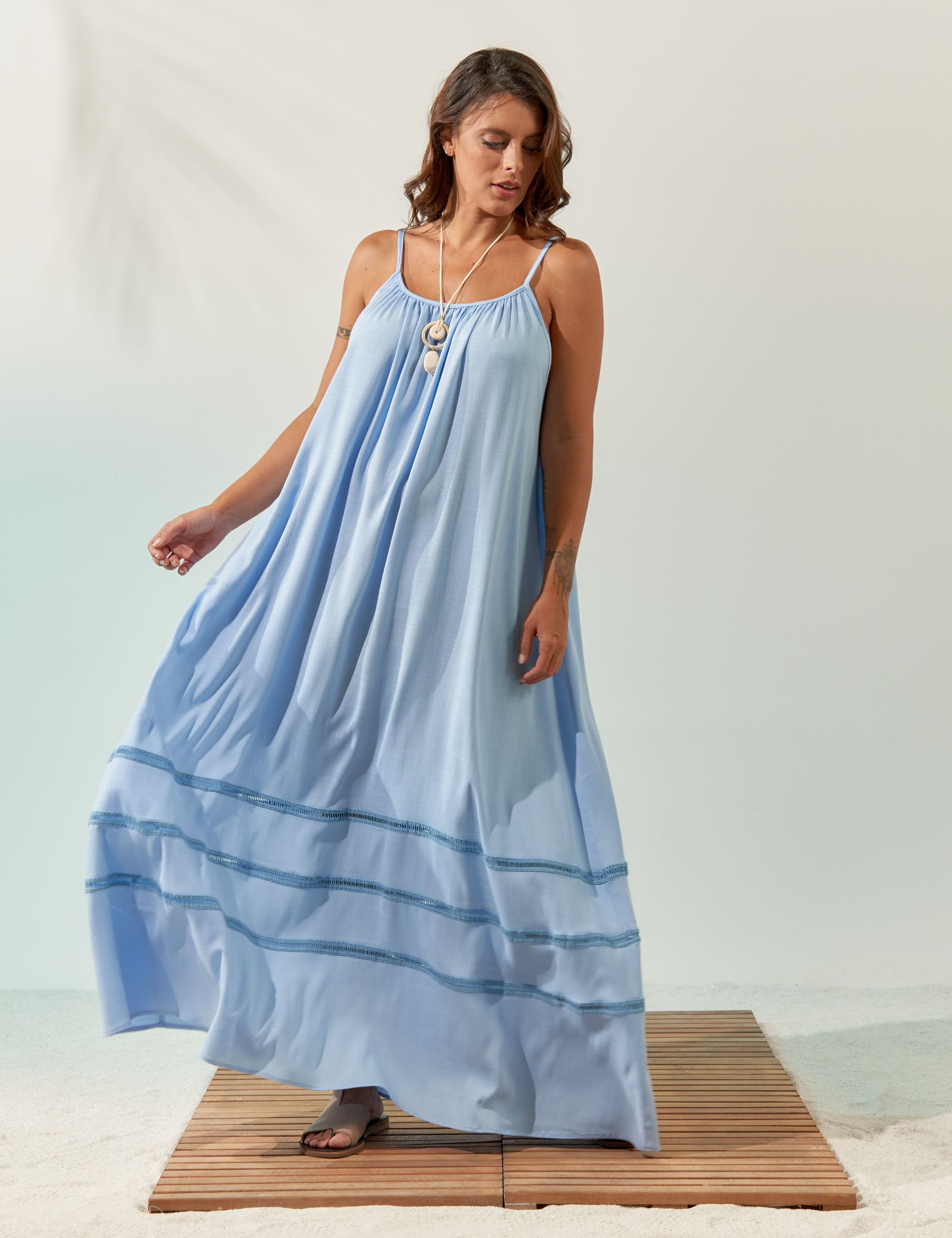 Vestido Trapézio Linho Azul Brisa