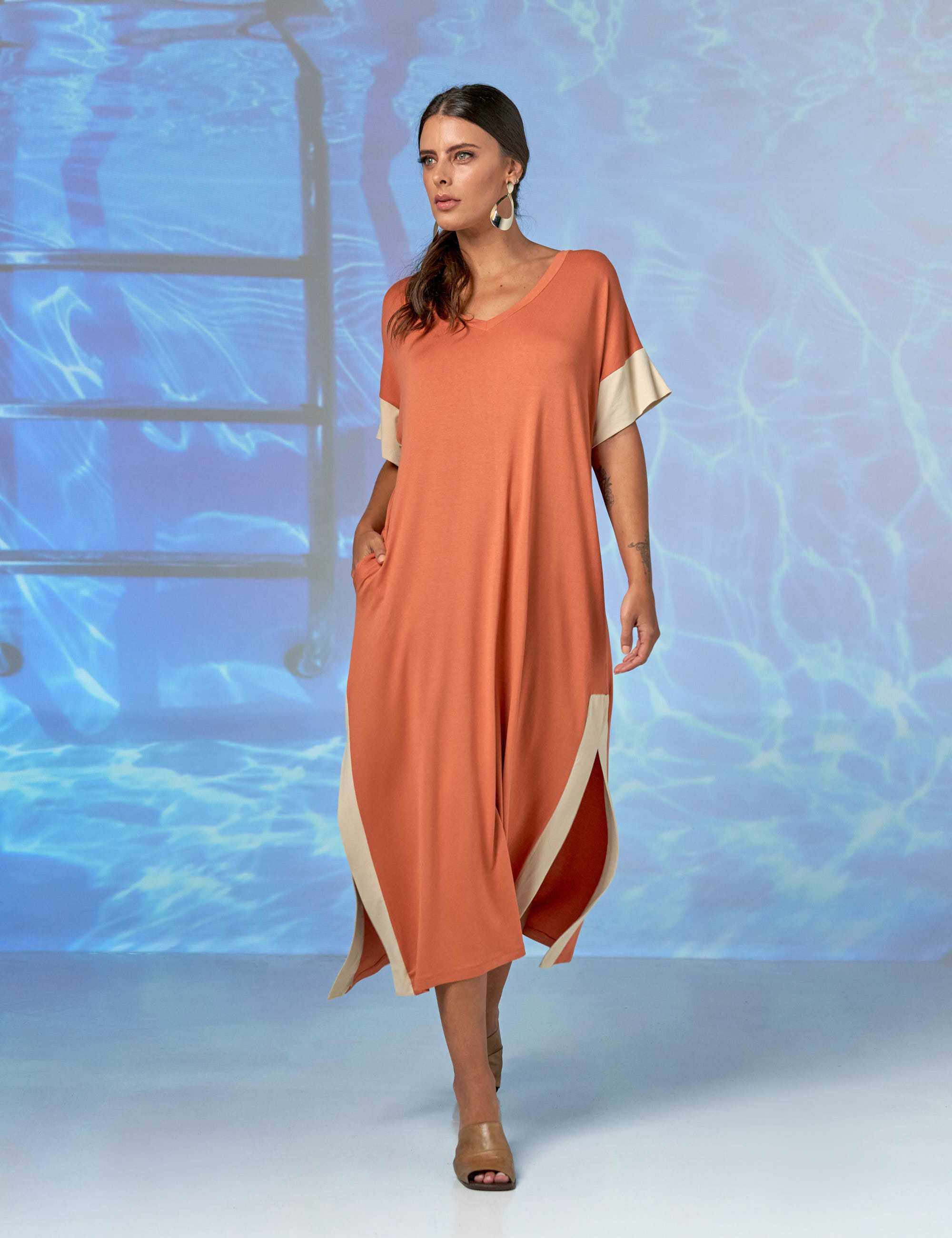 Vestido Mid Bicolor Goiaba