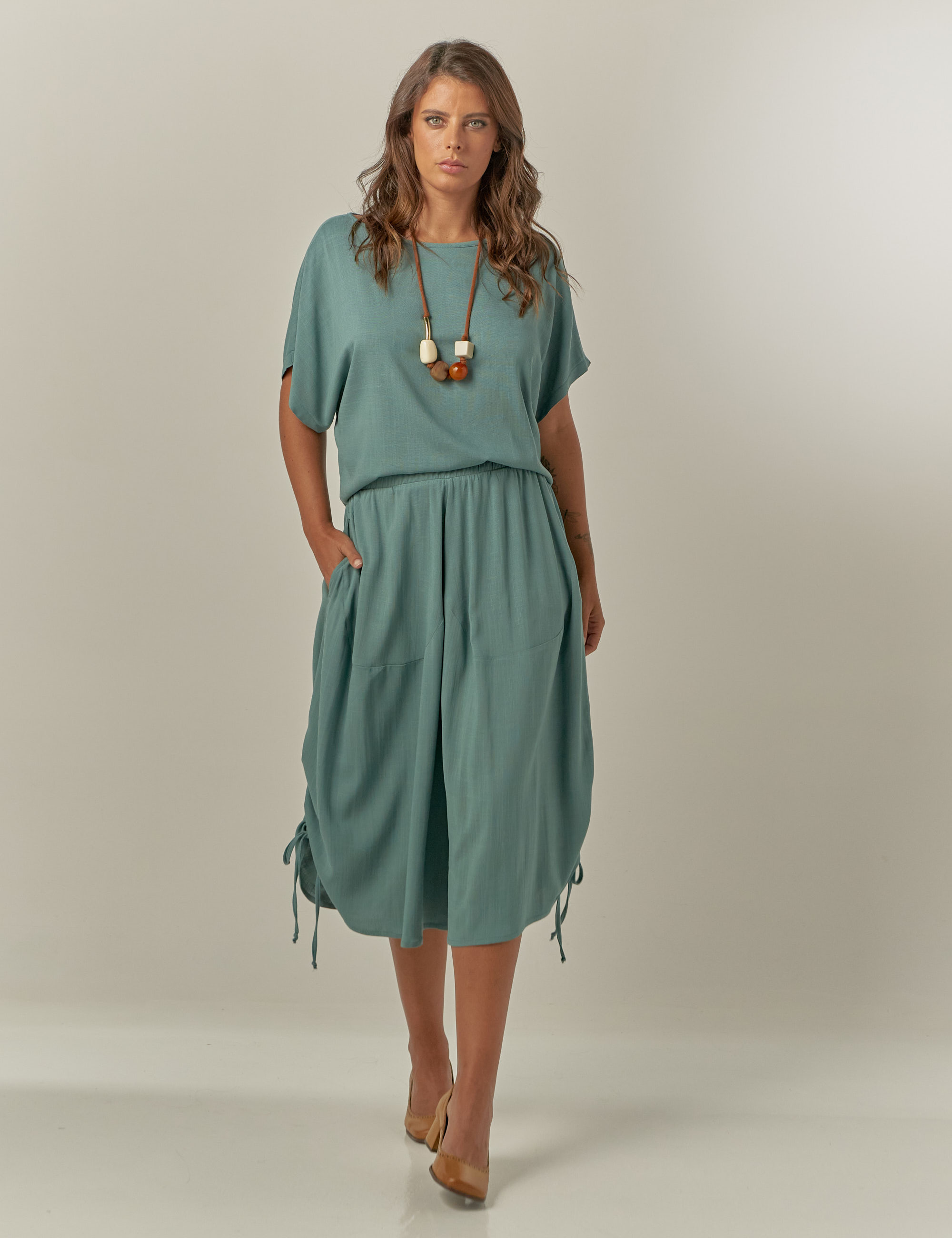 Blusa Quadrada Linho Porcelana