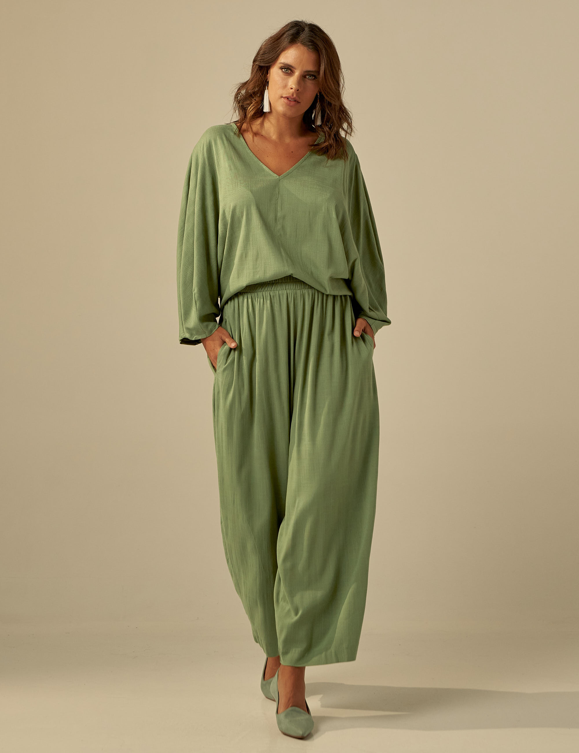 Blusa Manga Longa Linho Azeitona