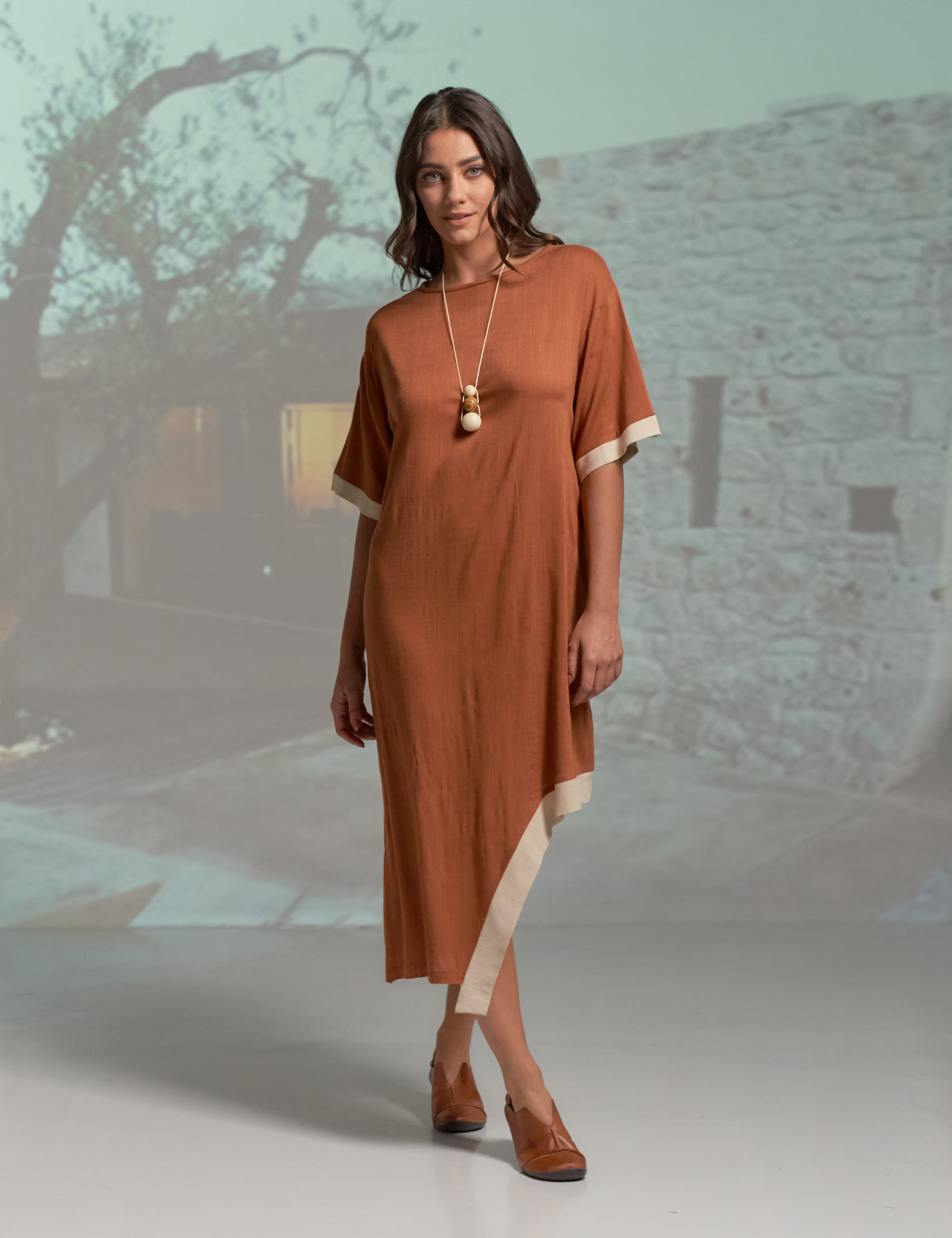 Vestido Assiméteico Rapadura-U