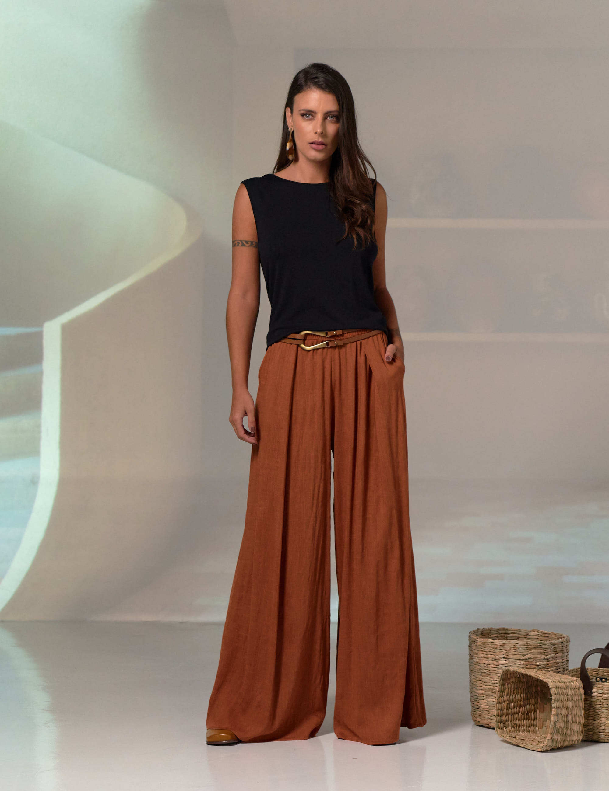 Calça Pantalona Linho Pregas Rapadura