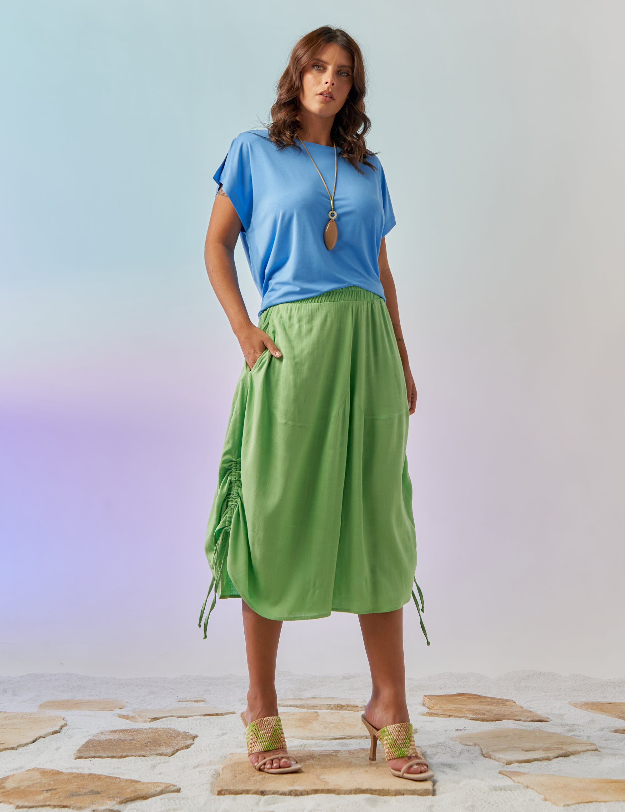 Blusa Recorte Manga Celeste