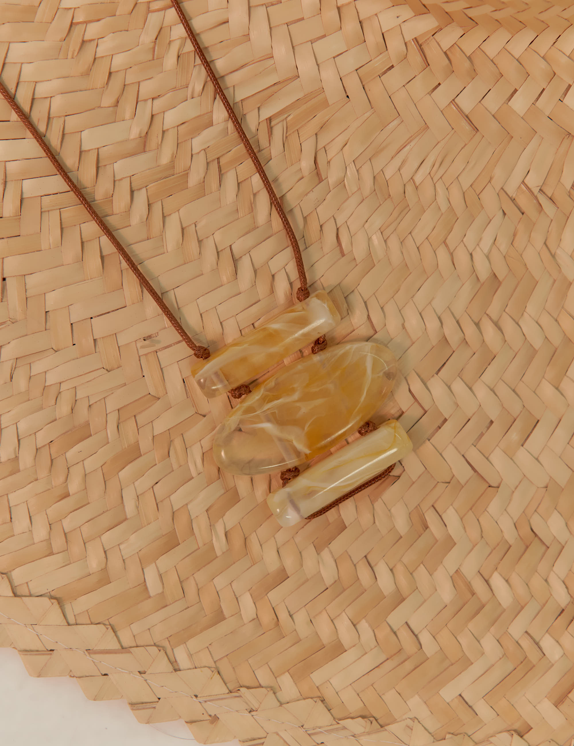 Colar Marmorizado Trigo