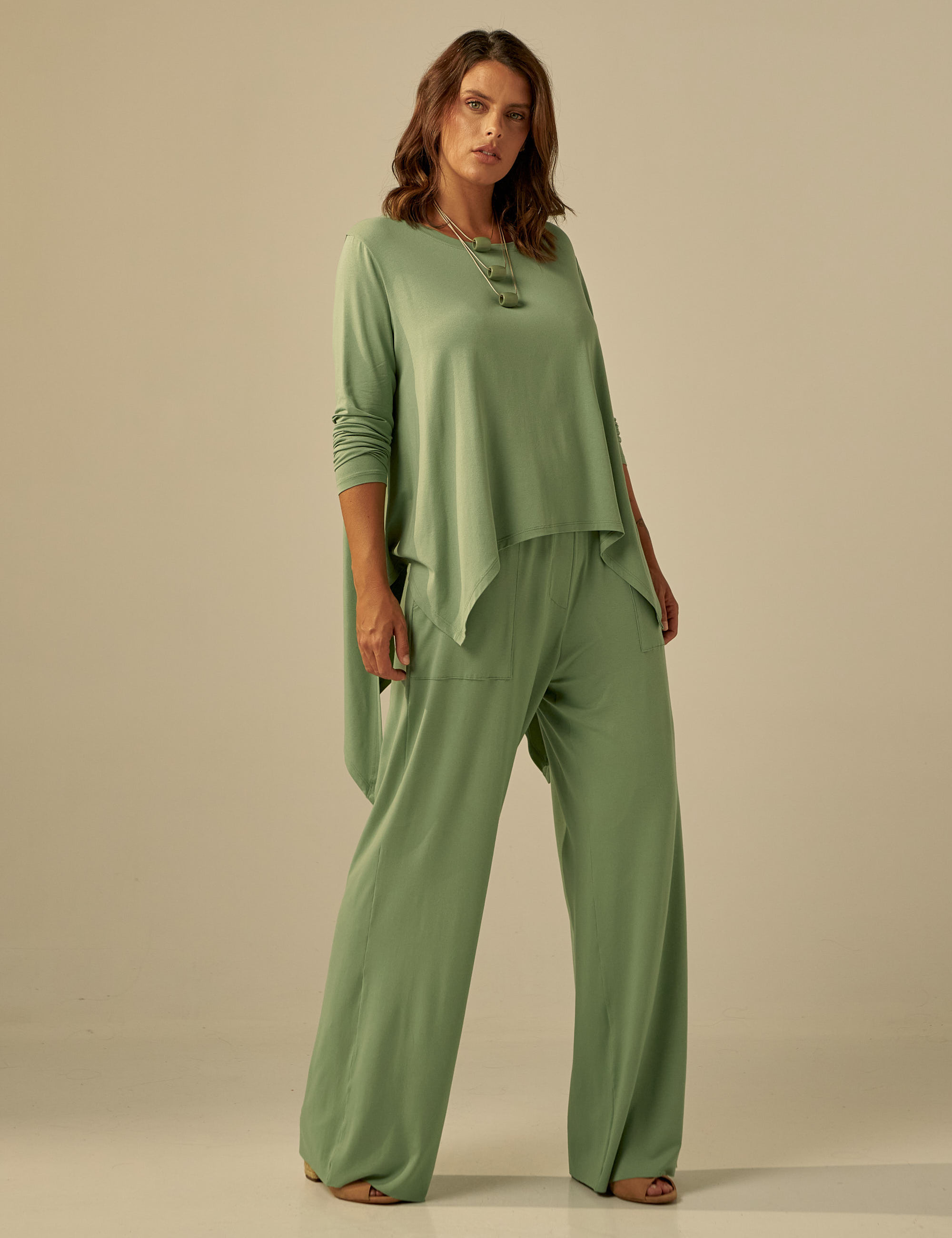 Blusa Ponta Manga Longa Quartzo