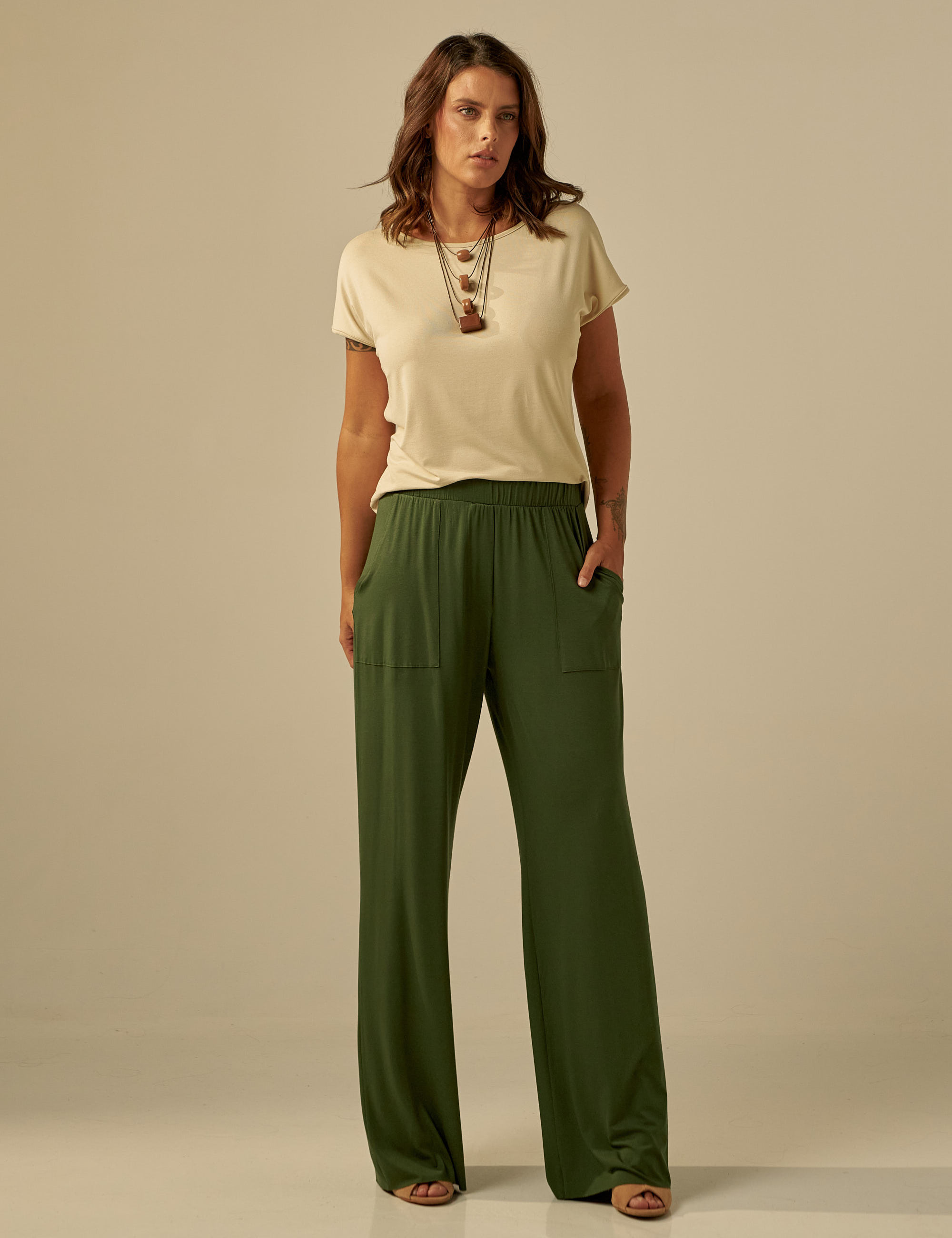 Camiseta Básica Areia