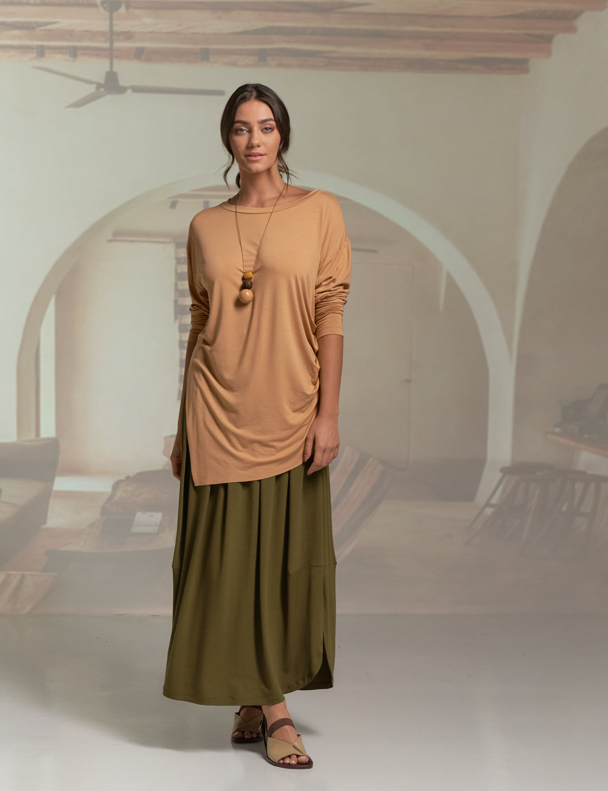 Blusa Assimétrica Malha Ambrosia