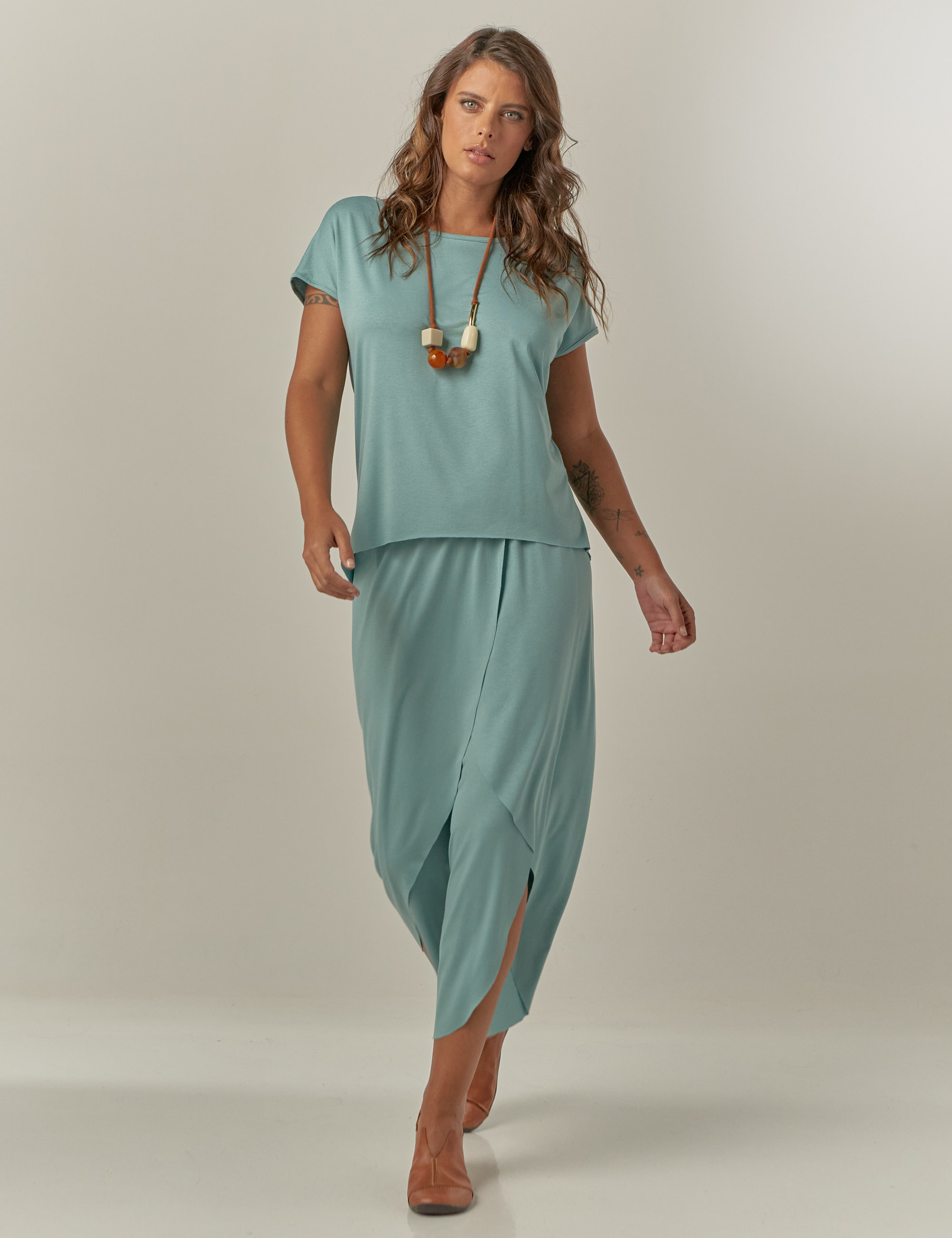 Camiseta Básica Porcelana