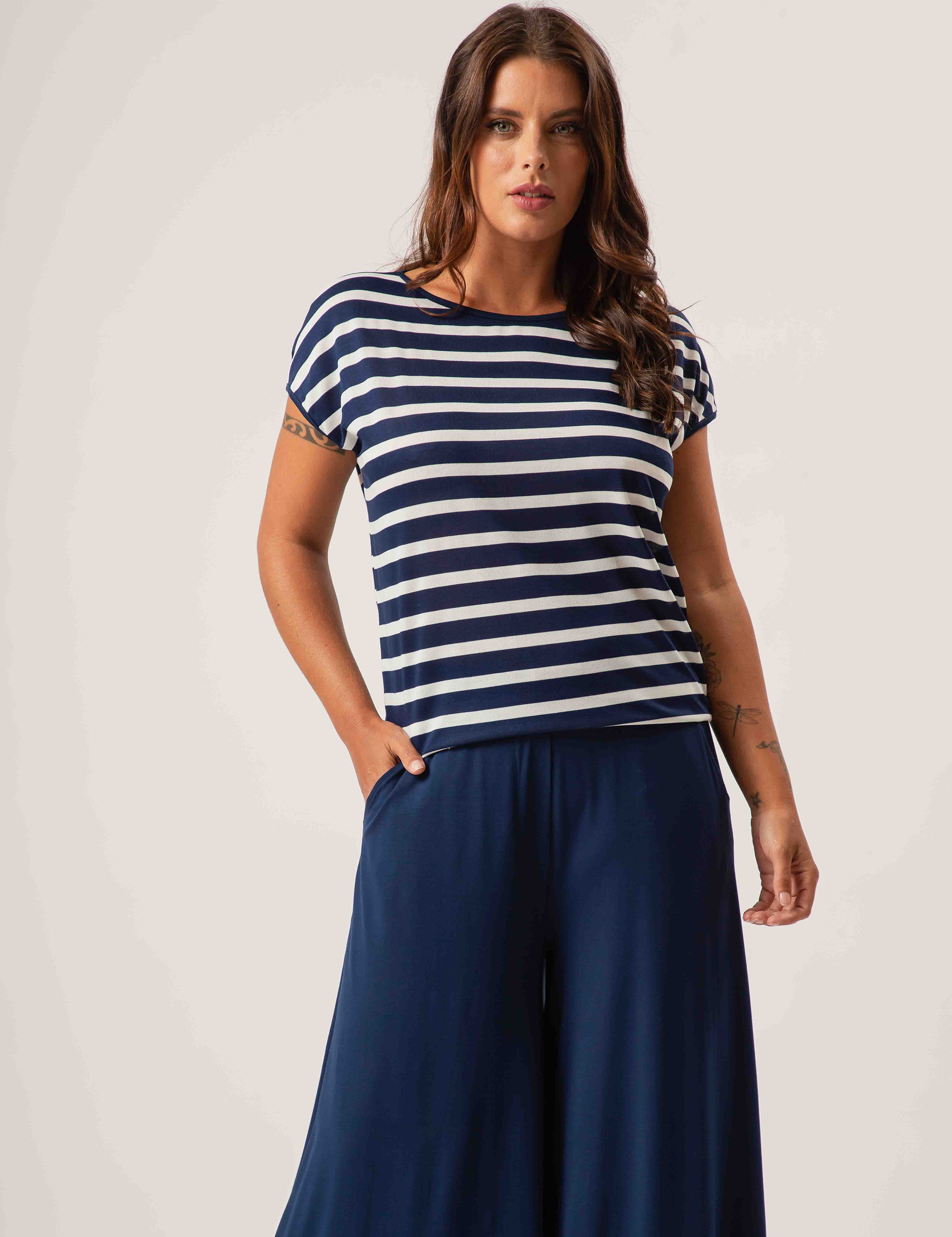 Camiseta Básica Listras Azul Marinho