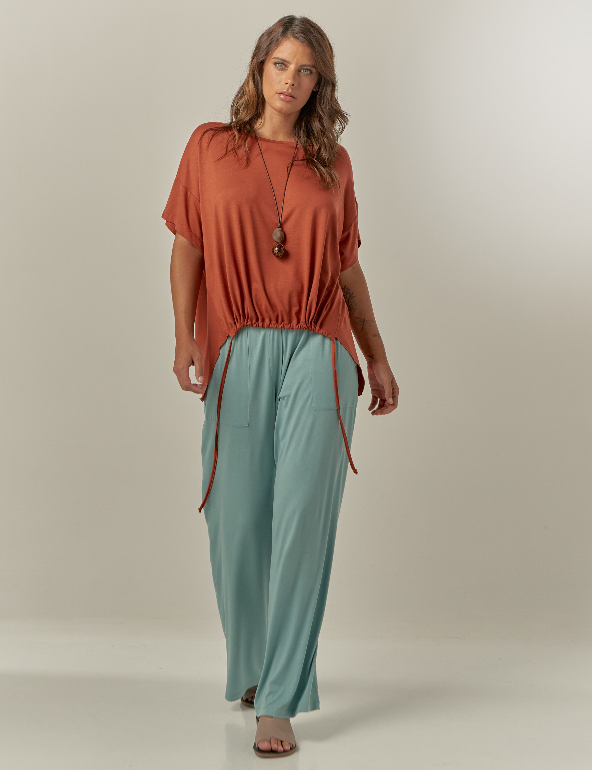 Blusa Barra Franzida Terracota