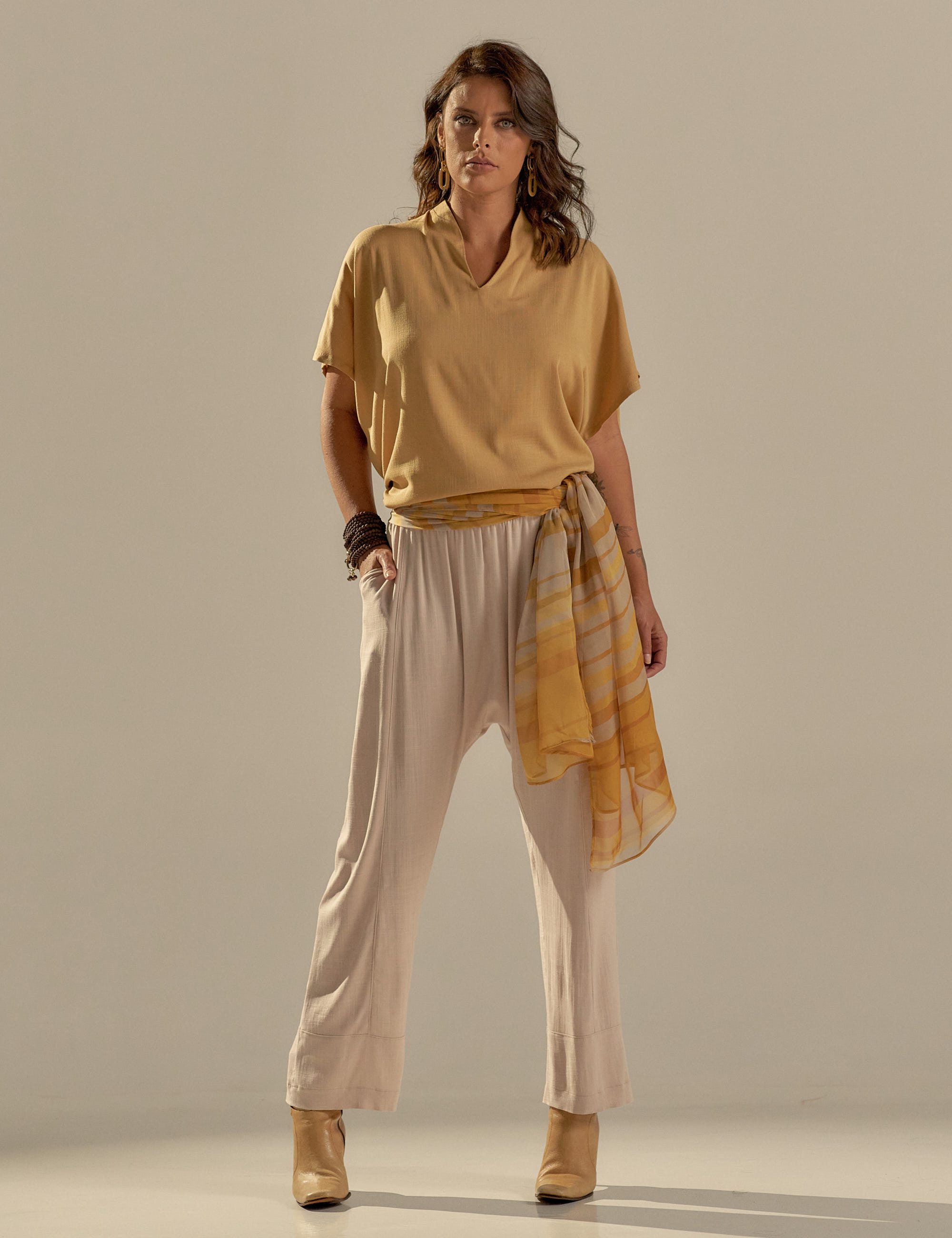 Blusa Gola Linho Capim