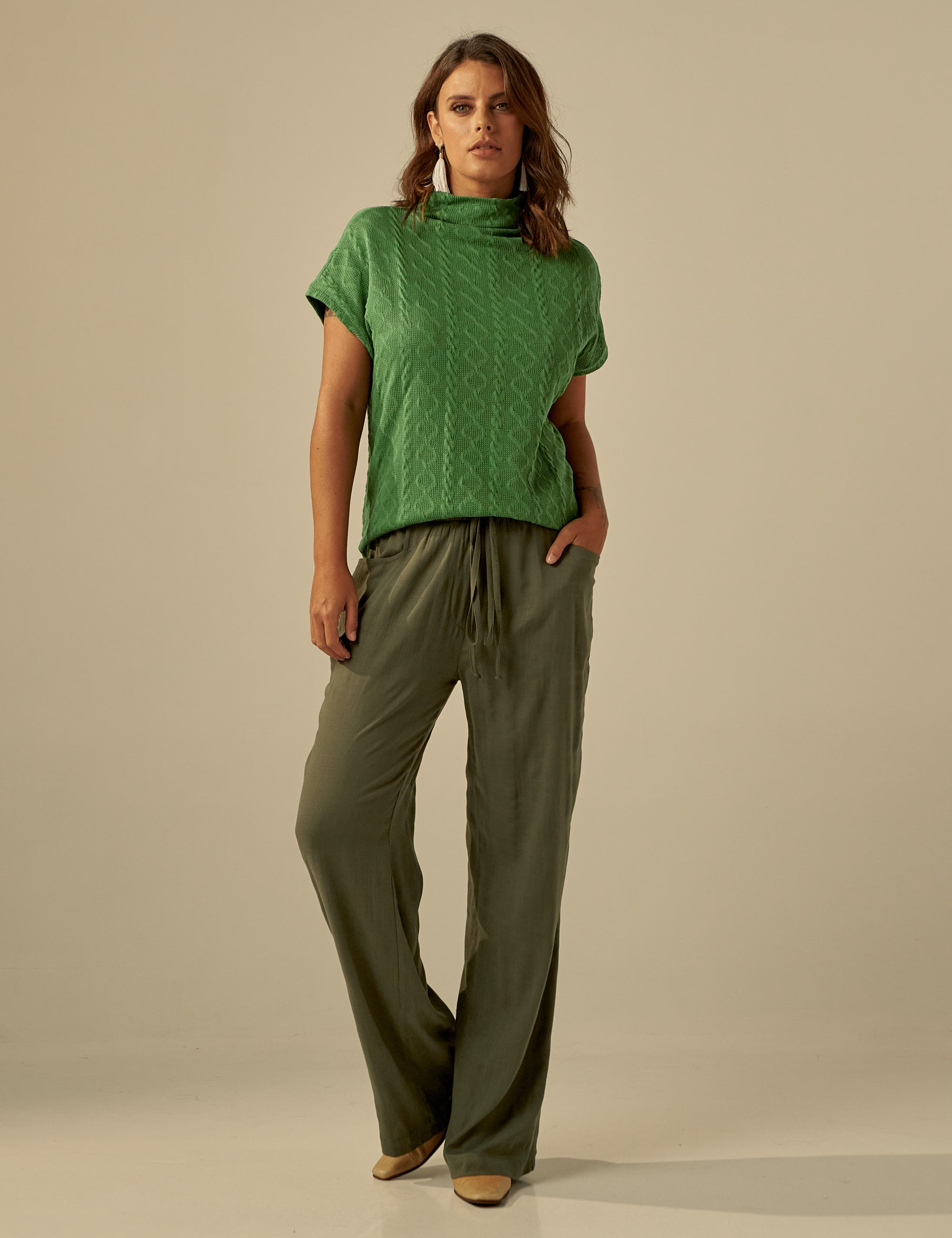 Blusa Tricô Gola Média Folha 