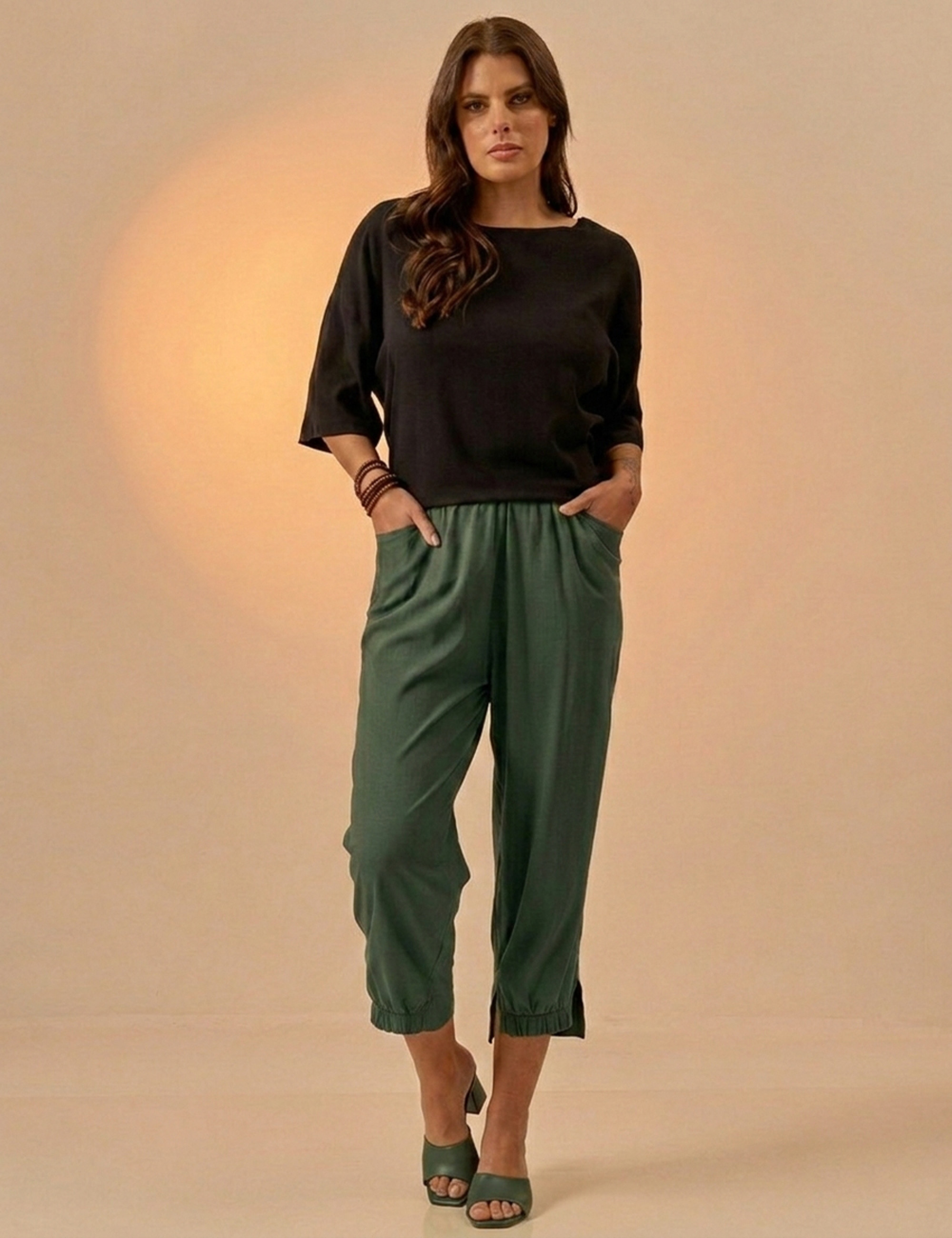 Blusa Canoa Linho Preta