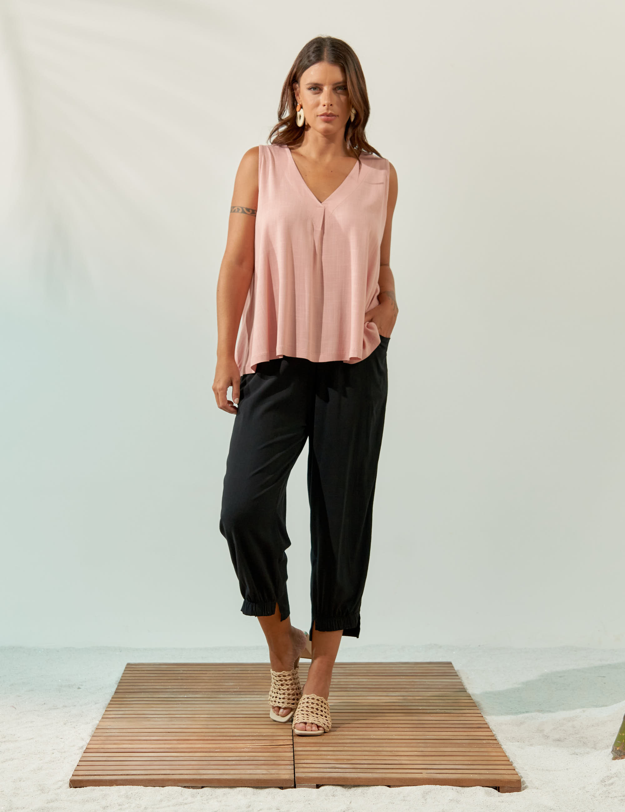 Blusa Linho Decote V Rosa Blush