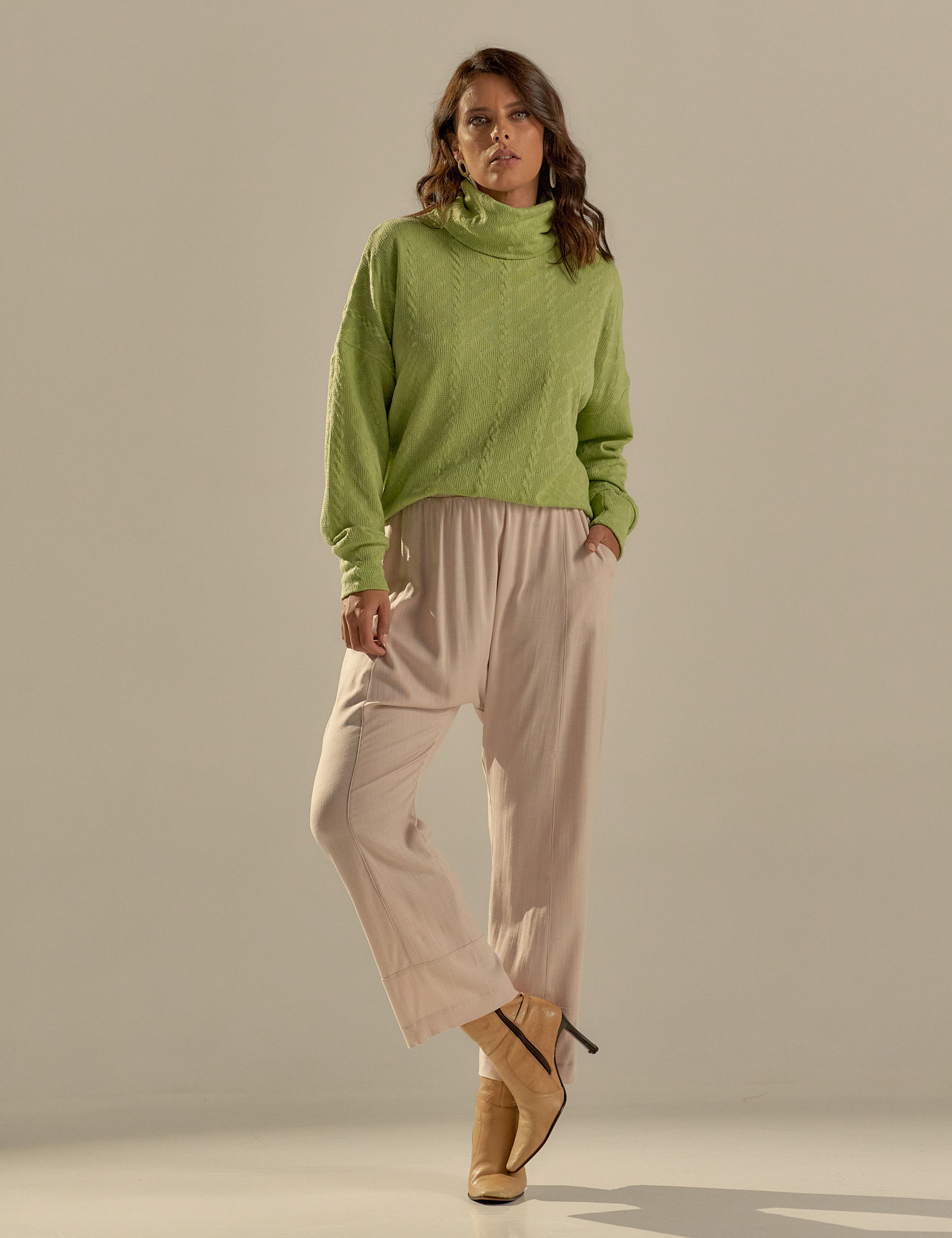 Cacharrel Tricô Quartzo