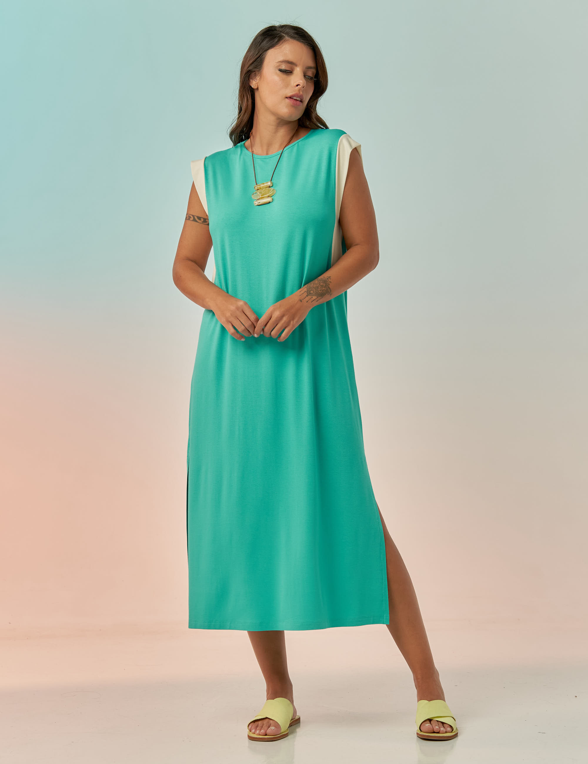 Vestido Fenda Bicolor Caribe