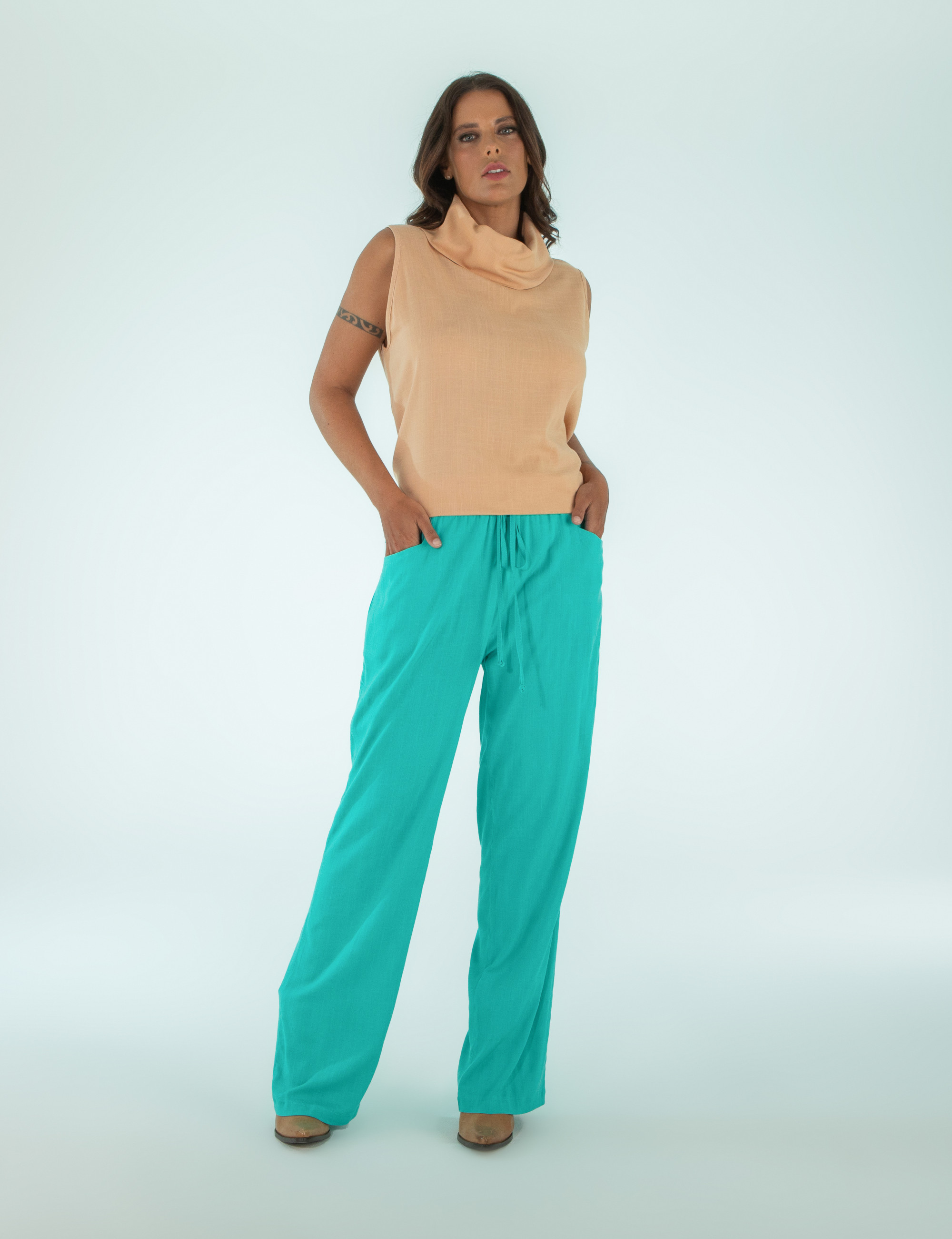 Calça Reta Linho Caribe