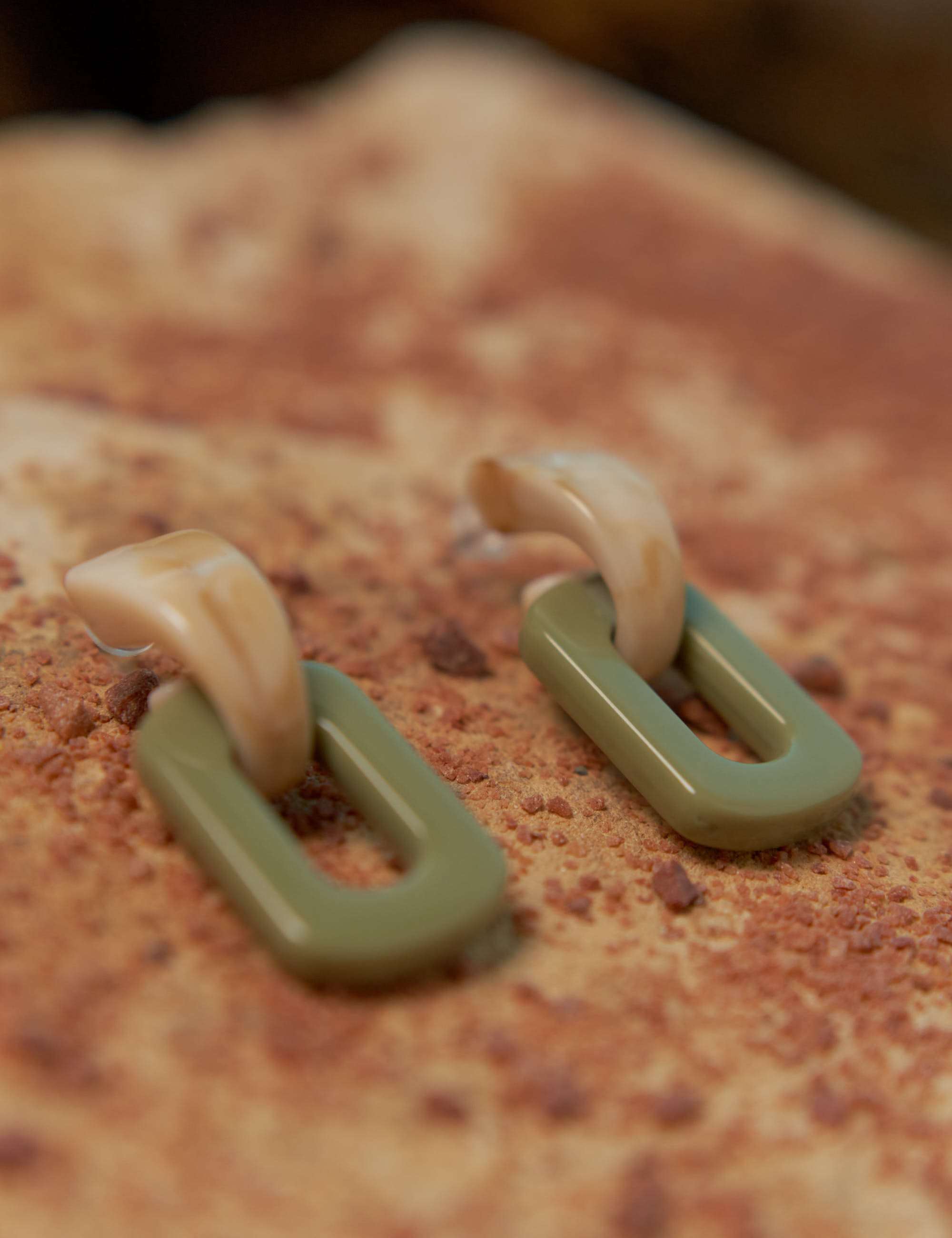 Brinco Mesclado Elos Verde Botânico