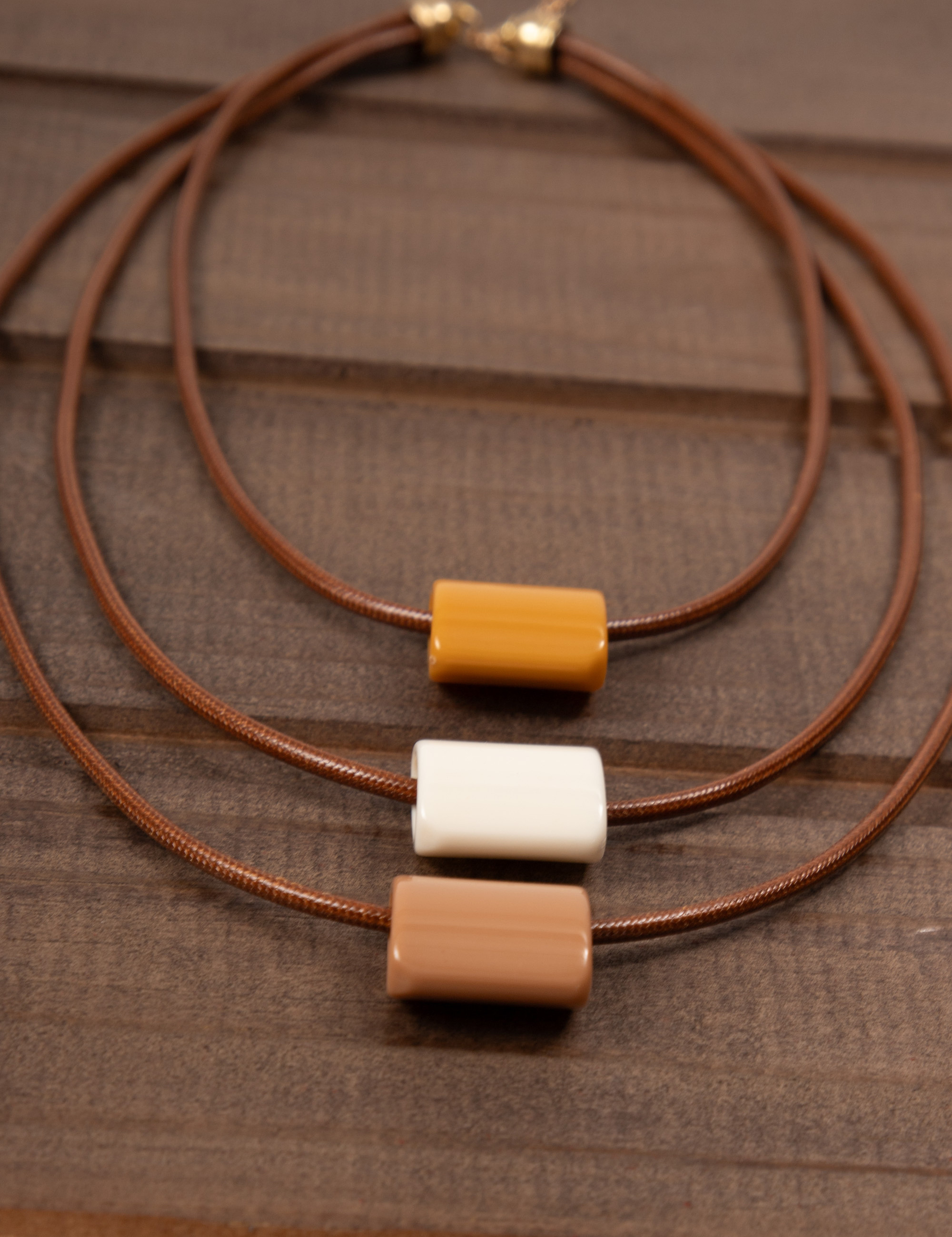 Colar Cordão Três Fios Tricolor