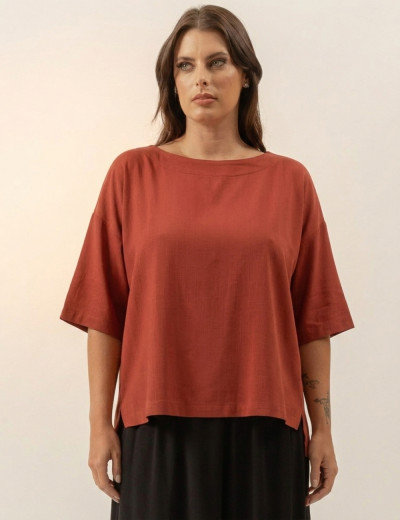 Blusa Canoa Linho Marrom Argila
