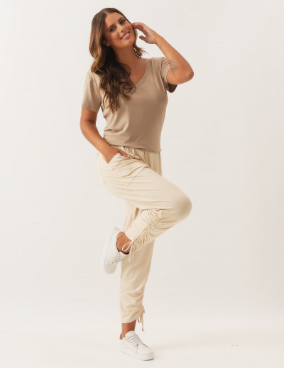 Camiseta Decote V Manga Curta Cinza Cerâmica