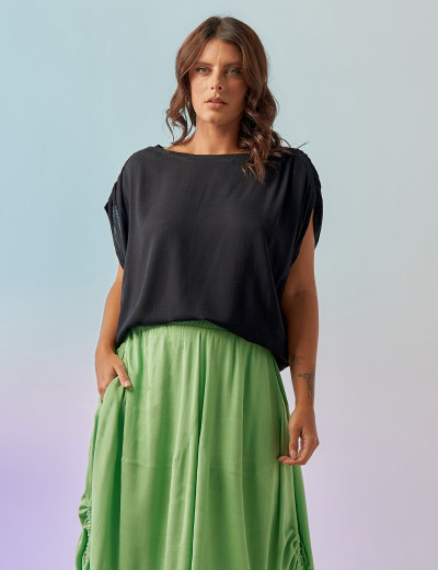 Blusa Franzida Linho Preta