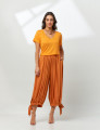 Calça Pantacourt Laço Dende