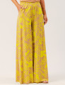 Calça Maxi Pantalona Estampa Folhas