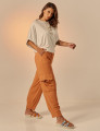 Calça Bolso Lateral Argila