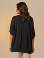 Blusa Recortes Preta