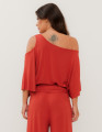 Blusa Abertura Ombros Faixa Vermelho Romã