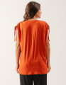Blusa Decote V Detalhe Ombro Canaleta Laranja Brasa