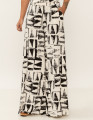 Calça Maxi Pantalona Estampa Blocos Preta